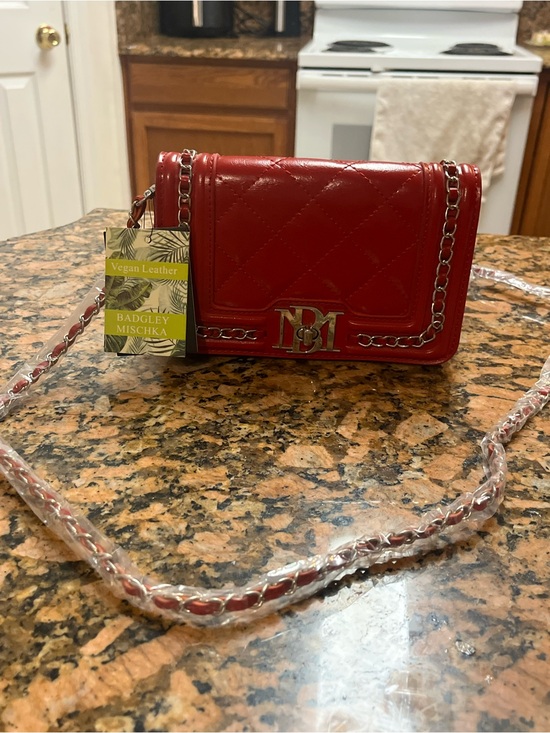 Badgley Mischka Handbags - Badgley Mischka Red Quilted Vegan Leather Chain Crossbody